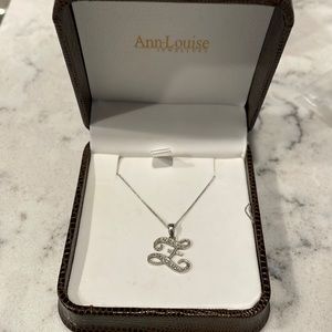 White gold diamond « Z » pendant